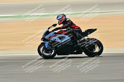 media/Sep-07-2025-TrackXperience (Sun) [[ee17e62fad]]/Level 1/Session 4 (Lower Chicane)/